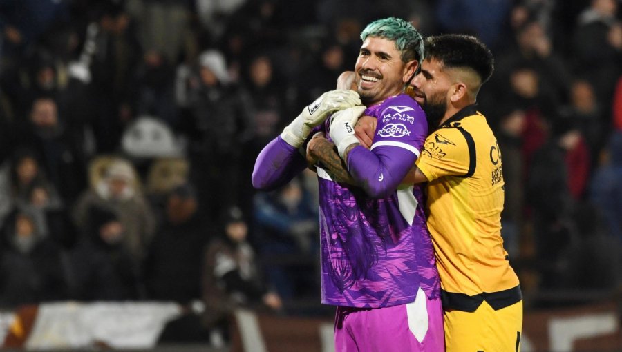 Conmebol destaca la brillante actuación de Diego Sánchez en el empate de Coquimbo Unido por Copa Libertadores