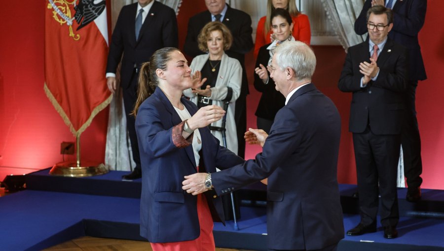 Editorial: Un nuevo cambio no forzado en el gabinete de Kast, pero un Gobierno que parece tomar el rumbo