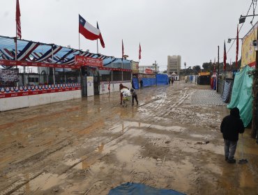 Anticipan Fiestas Patrias lluviosas e intensificación de El Niño hasta diciembre: "Se ven precipitaciones sobre lo normal"