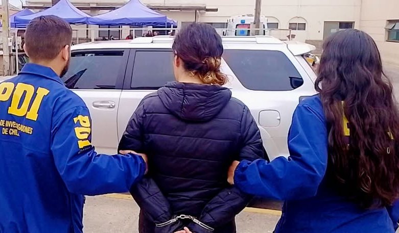 Detienen a mujer tras publicar amenaza de muerte contra el Presidente Kast durante visita a Talca