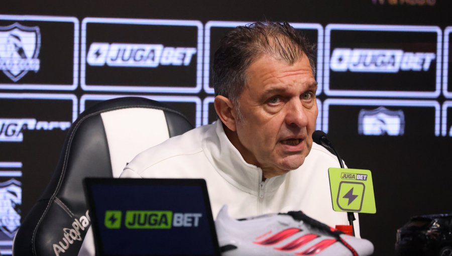 Aníbal Mosa defiende las incorporaciones de Colo-Colo y asegura que "preferimos la calidad por sobre la cantidad"