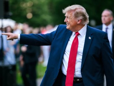 Donald Trump asegura que "muy pronto" declarará el estrecho de Ormuz "territorio de EE.UU."