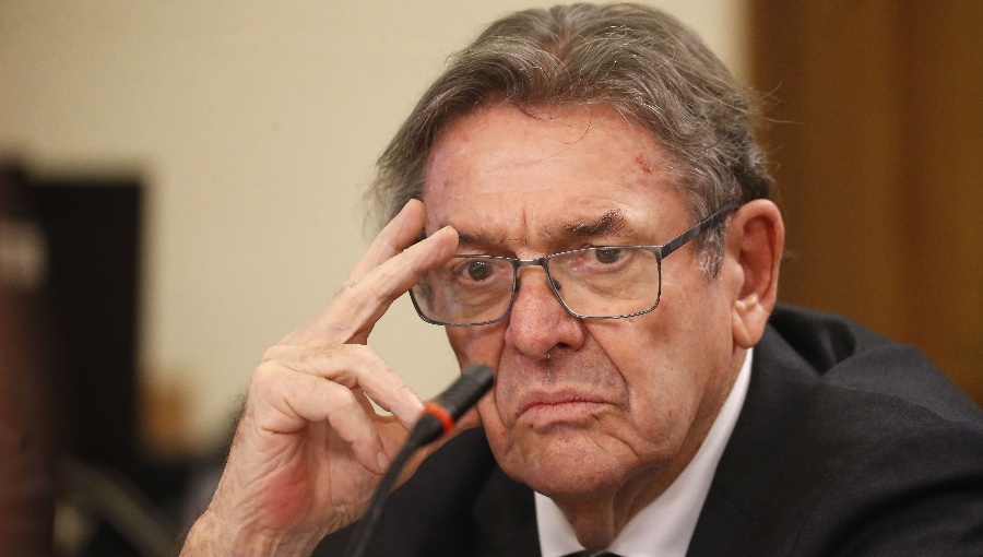 Gazmuri valora reapertura de relaciones con Venezuela y pide reponer embajadas