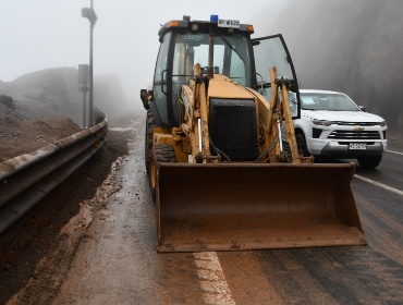 Lluvias provocan desprendimientos y obligan a cortar rutas en Tarapacá