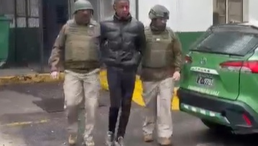 Detienen a "Motosierra" en Quinta Normal: narcomilitar colombiano mantenía alerta roja de Interpol por homicidio
