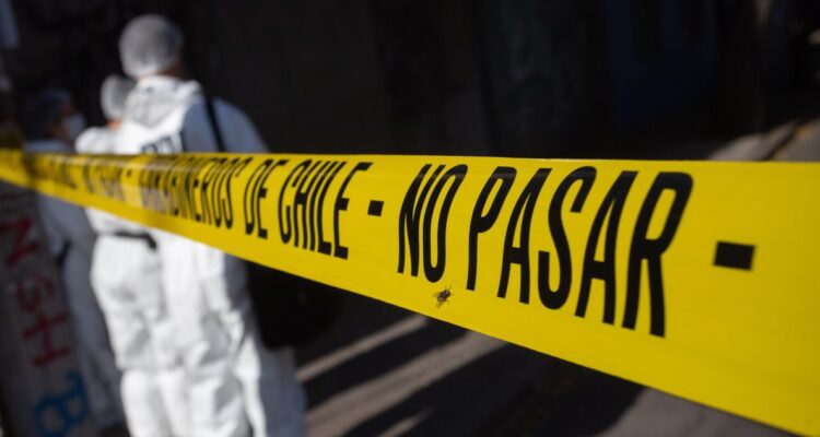 Ataque con arma blanca en plena vía pública deja a un hombre con lesiones graves en Quintero