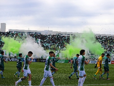 Santiago Wanderers empata con Deportes Puerto Montt y alcanza a Cobreloa en la cima del Ascenso
