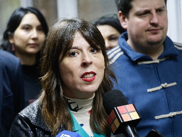 Constanza Martínez reconoce triunfo de Gael Yeomans en elecciones internas del Frente Amplio