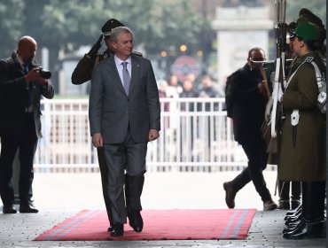 Polémica en La Moneda por descoordinación entre ministros Alvarado y Quiroz: Presidente Kast reconoce que "es responsabilidad mía"