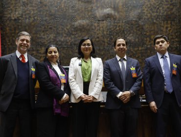 CFA valora ajuste fiscal del Gobierno, pero advierte que "se requiere que se materialicen en 2026 medidas de ajuste aún pendientes"
