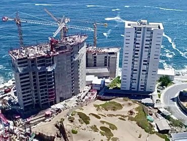 Piden antecedentes de tramitación de proyecto en las dunas de Concón y apuntan a reuniones de hermano del ministro Quiroz