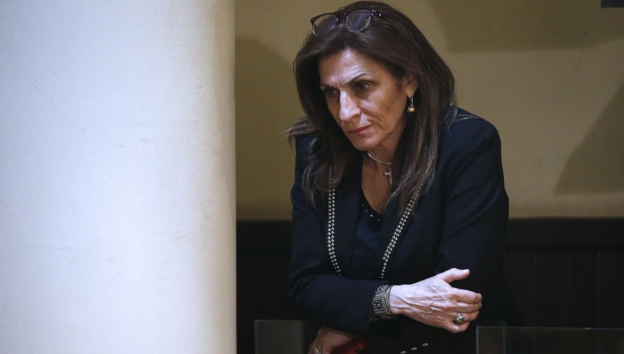 "Hostigamiento y tratos inadecuados ante errores": Destapan las graves denuncias que remecen a delegada de Quillota, Pilar Cuevas