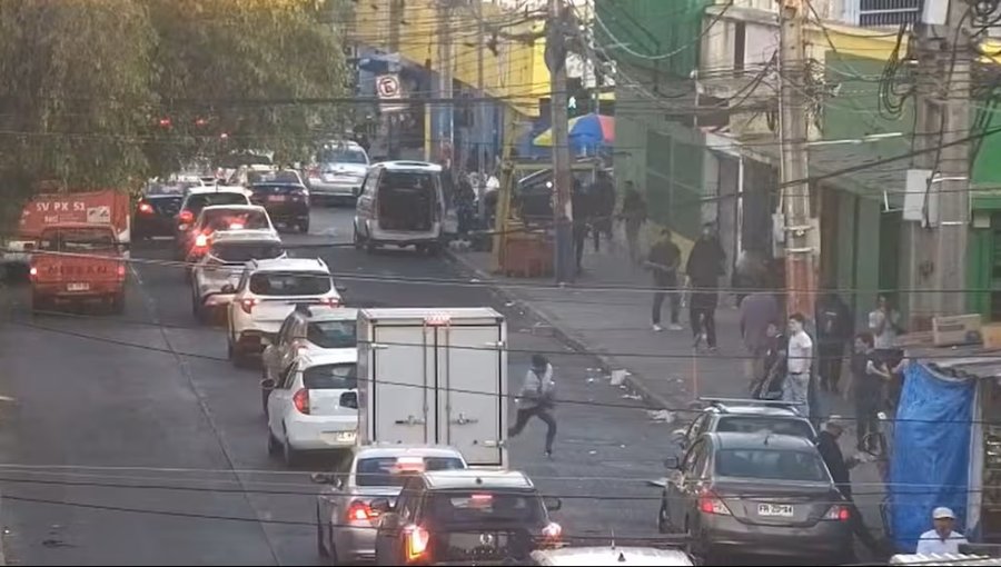 Detienen a cuatro miembros de la "Jauría de Franklin" tras cometer robos por sorpresa en Santiago