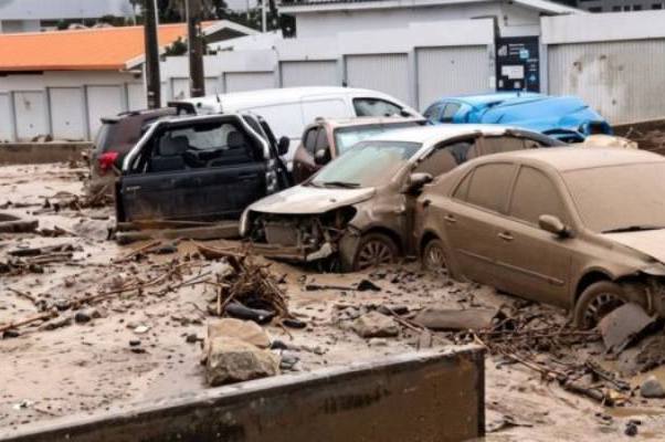 Ministerio de Salud amplía Alerta Sanitaria a regiones de Tarapacá y Antofagasta tras afectaciones por sistema frontal