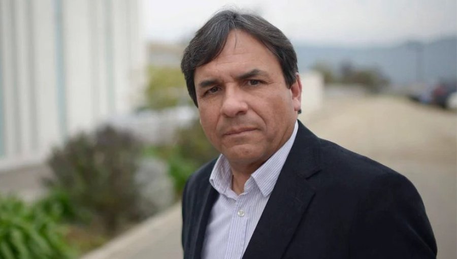 Editorial: La compleja soledad política del gurú quillotano: Mella solo está con Mella