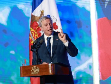 Kast en encuentro empresarial en Concepción dice que en su mandato "queremos ordenar la casa, recuperar el crecimiento, volver a creer"