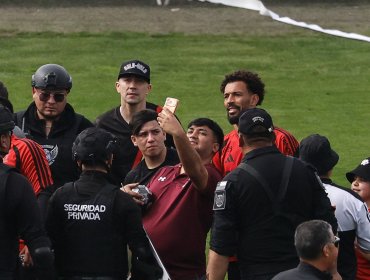 Con Vozinha como protagonista Colo-Colo vivió masivo Arengazo