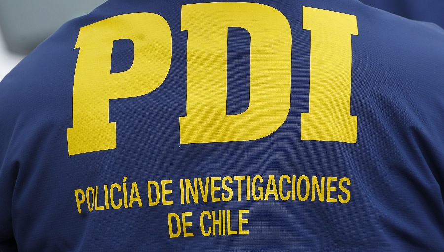 Detective de la PDI frustra a disparos robo de vehículo en Santiago