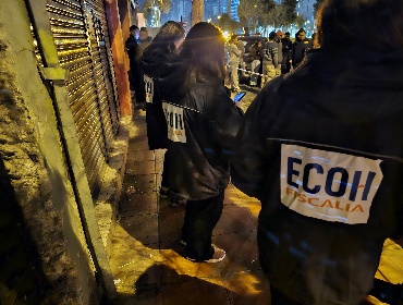 Hombre muere baleado tras salir a ver un altercado en cité de Estación Central