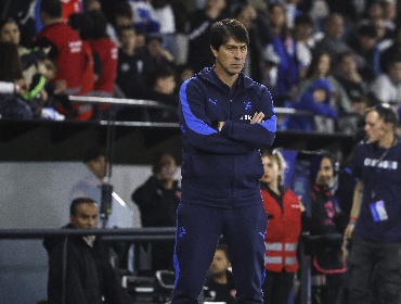 DT de Universidad Católica criticó duramente al árbitro tras derrota ante Ñublense