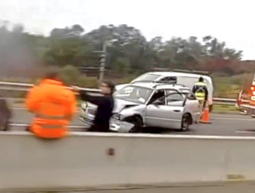 Triple colisión vehicular se registró en el Camino Internacional en dirección a Concón