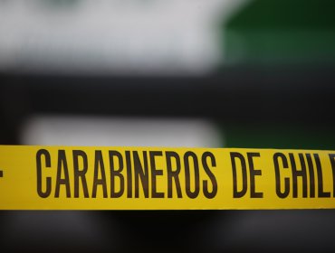 Vehículo impacta contra una vivienda tras colisionar con otro automóvil y deja una persona lesionada en Quillota