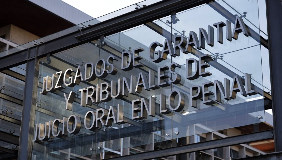 Funcionario de tribunal de Santiago fue detenido por presuntamente filtrar información a bandas criminales