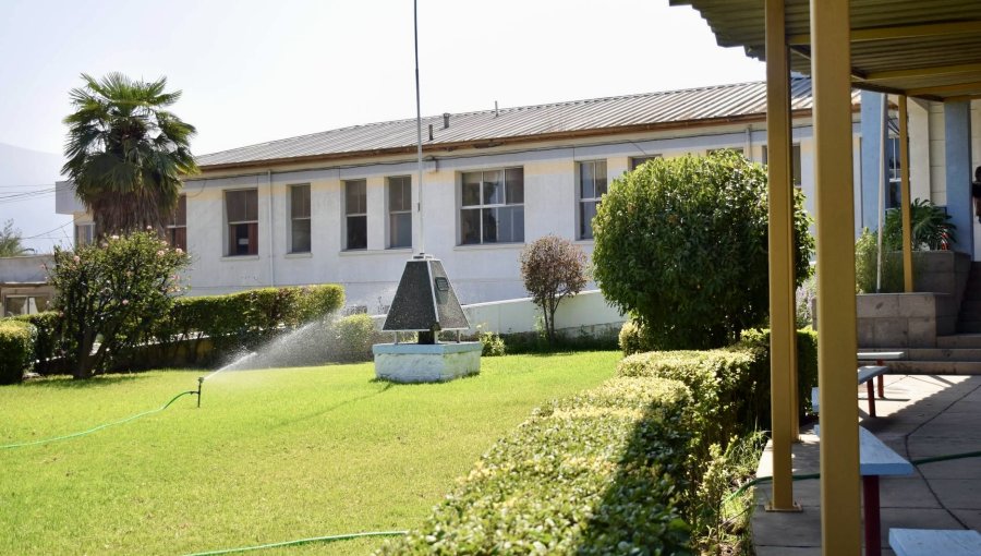 Lenta respuesta y desconocimiento de Luis Mella pone en jaque al Centro de Personas Mayores de Quillota: no hay proyecto en el Gore