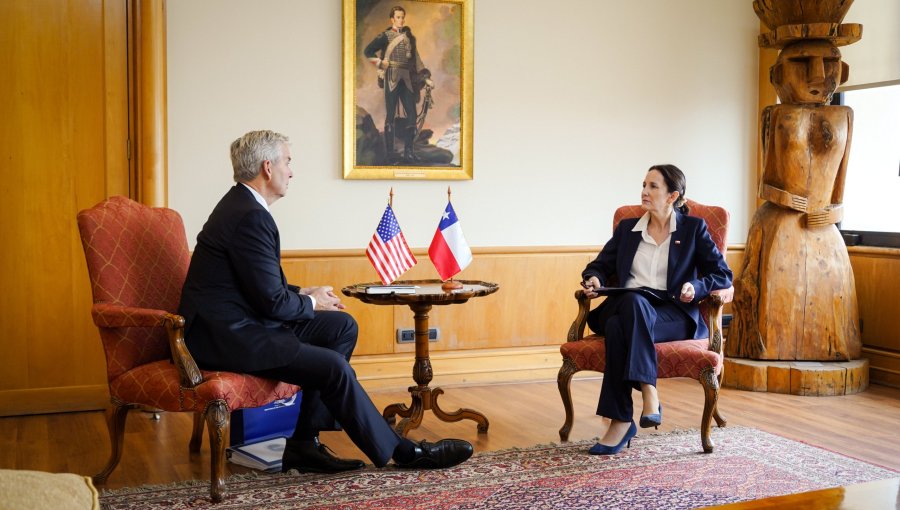 Gobierno destaca "negociación seria" por aranceles con enviado de Trump: conversaciones continuarán en las próximas semanas