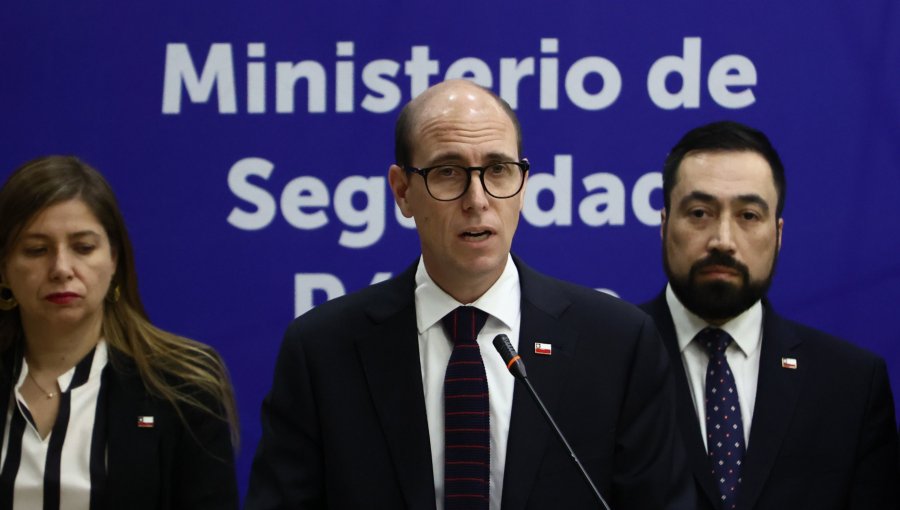Ministro Arrau se abre a modificar plazos y mecanismos de la reforma constitucional de seguridad