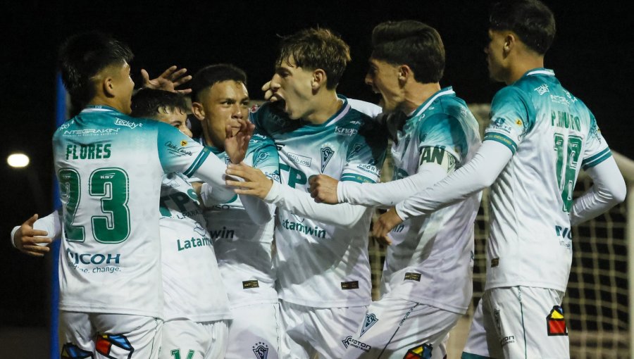 S. Wanderers alcanza la cima del Ascenso tras derrotar con 10 jugadores a San Luis de Quillota