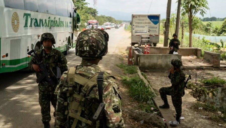 De la Espriella ordena trasladar a Bogotá a 20 peligrosos reclusos de Barranquilla: "Desde las cárceles no se extorsiona"