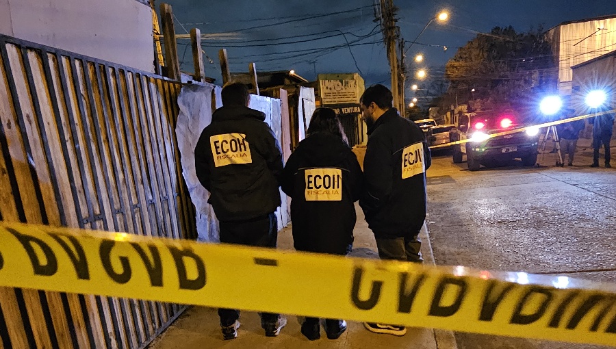 Balean a hombre que tenía tomada una casa en Conchalí: autores de los disparos querían el inmueble para vender droga