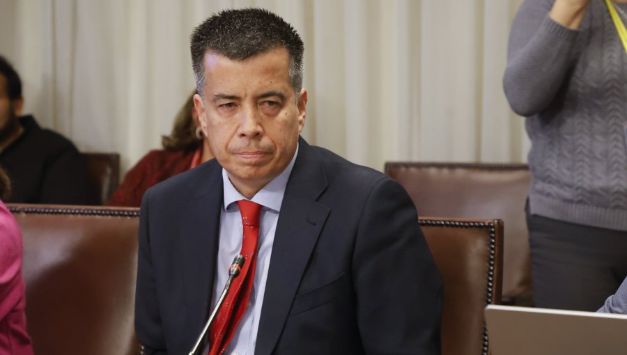 Diputado Celis plantea que la reestructuración del Estado debe fortalecer la gestión regional