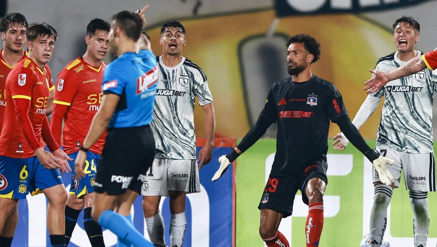 En el debut de Vozinha: Colo-Colo goleó a U. Española y avanzó a octavos de Copa Chile como líder de grupo