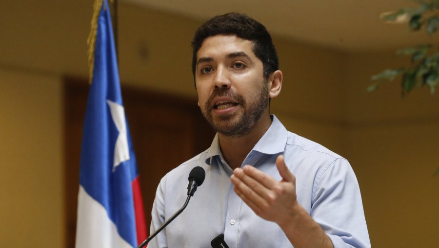 Diputado Santana presunta denuncia en Fiscalía y pide indagar redes de bots y eventual financiamiento electoral