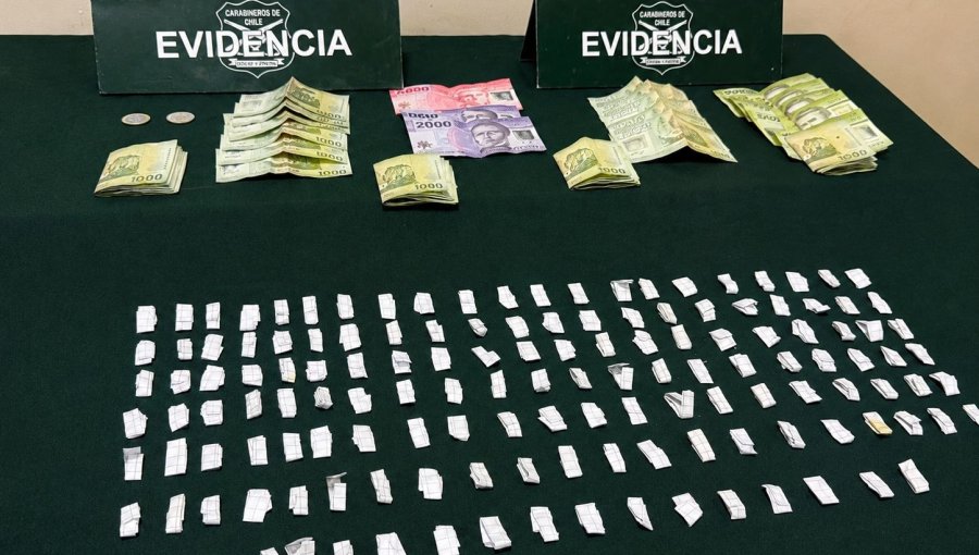 Carabineros detiene a cuatro personas y desarticula punto de venta de drogas en Cabildo