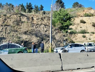 Choque múltiple entre tres vehículos y camión generó congestión en ruta hacia Concón