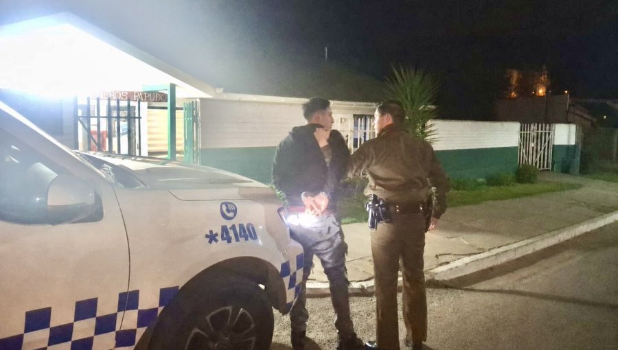 Detienen a sujeto vinculado a robo a vivienda durante patrullaje mixto en Papudo