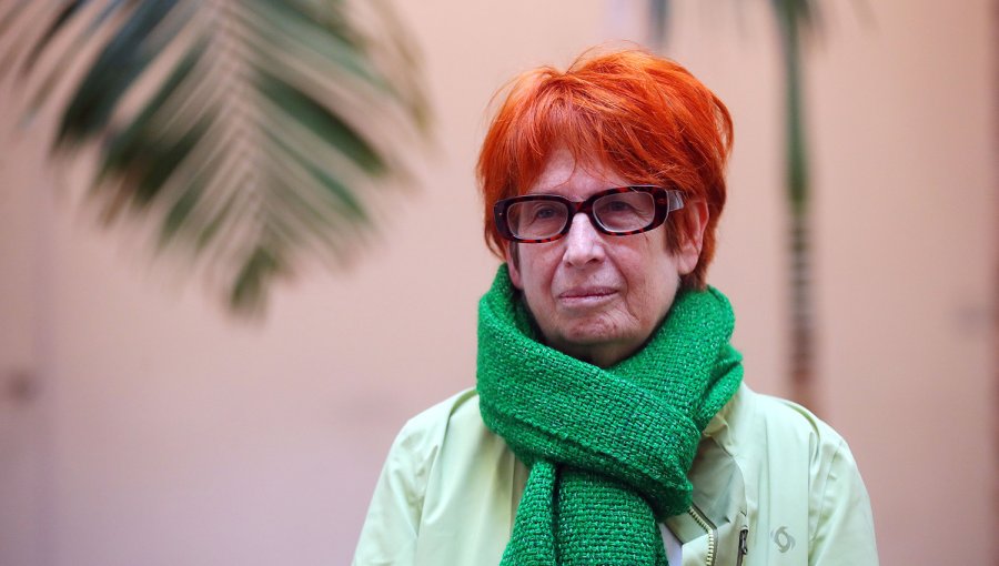 Cynthia Rimsky se convirtió en la séptima mujer en obtener el Premio Nacional de Literatura
