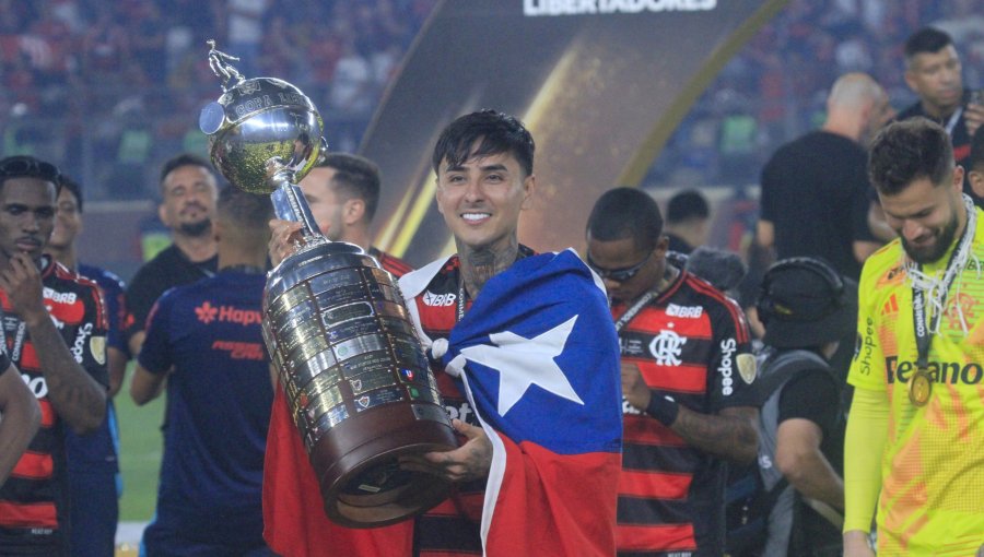 Erick Pulgar habría llegado a un acuerdo para renovar con Flamengo hasta diciembre del 2028