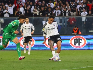 Colo-Colo golea 5-1 a Audax Italiano y amplía su ventaja en el liderato