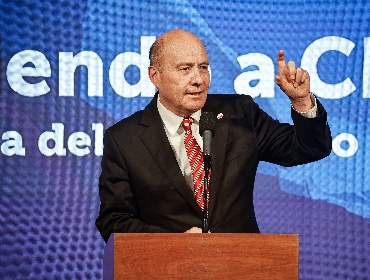 Quiroz adelanta reforma al mercado de capitales con foco en acceso a la vivienda