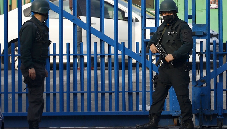 Gendarmería frustra la fuga de tres reos de alta peligrosidad desde la cárcel de La Serena