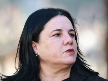 Contralora revela que Steinert desistió en su solicitud de reconsiderar dictamen que establecía que excedió sus atribuciones