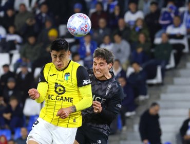 O'Higgins reclama penal cobrado en derrota ante la UC y compara jugada con acción similar ante Colo-Colo : "No sé qué criterio toman"
