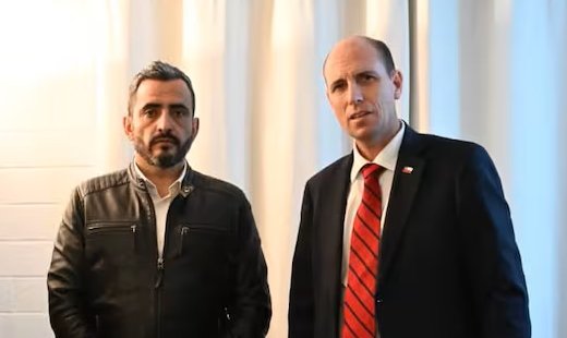 Ministro Arrau se reúne con el alcalde White tras revelarse plan para asesinarlo y afirma que "enfrentamos un enemigo más alevoso"