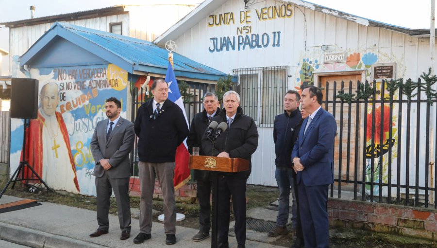 Presidente Kast recalca desde Punta Arenas que "el Estrecho de Magallanes es chileno y así lo han reconocido ambos países"