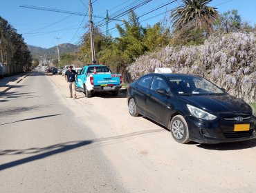 Operativo conjunto permite recuperar taxi colectivo que había sido sustraído en el sector de Peñablanca en Villa Alemana