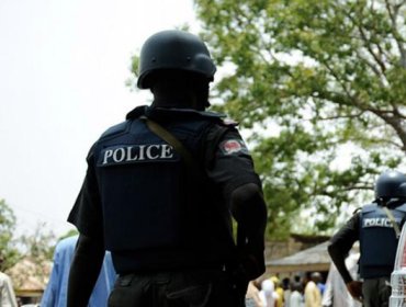 Al menos 37 murieron en Nigeria por inhalar gases tóxicos durante una extracción ilegal de petróleo